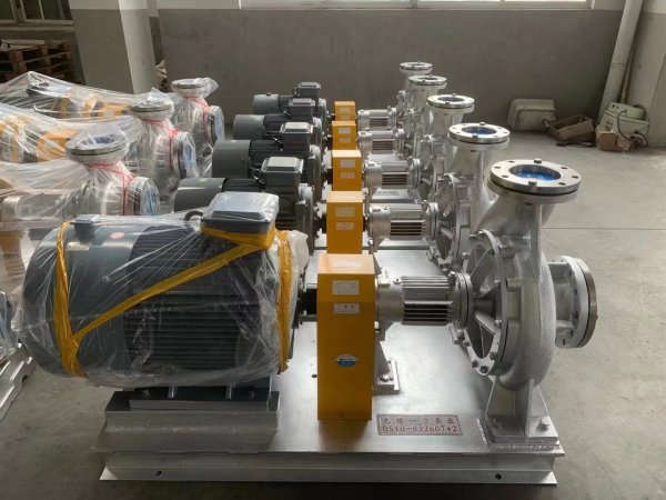 WRY系(xì)列新一代高效(xiào)節能循環油泵(bèng)