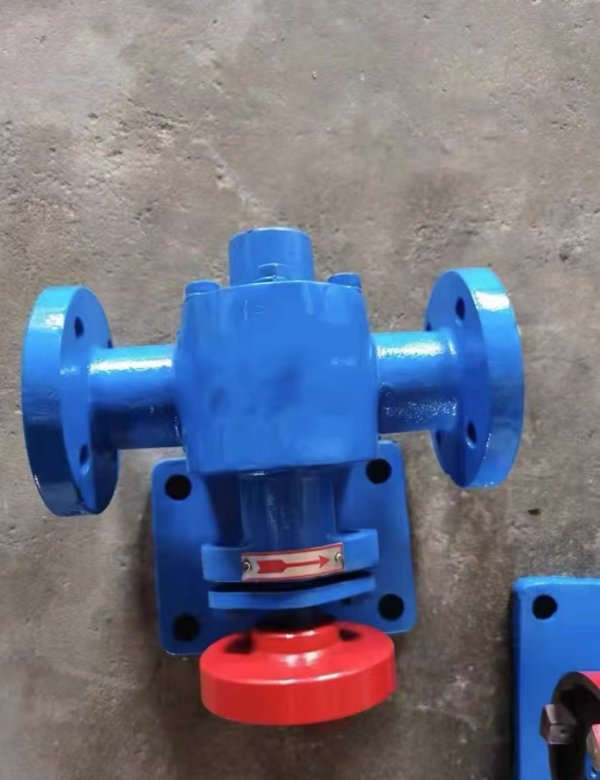 無(wu)錫一方(fang)泵業 注(zhu)油齒輪(lun)泵